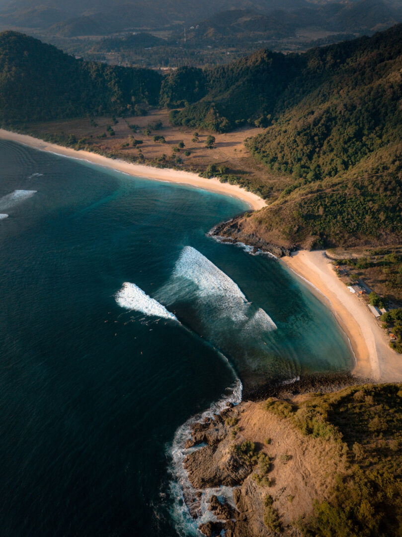 aerial-view-of-an-island-3857215